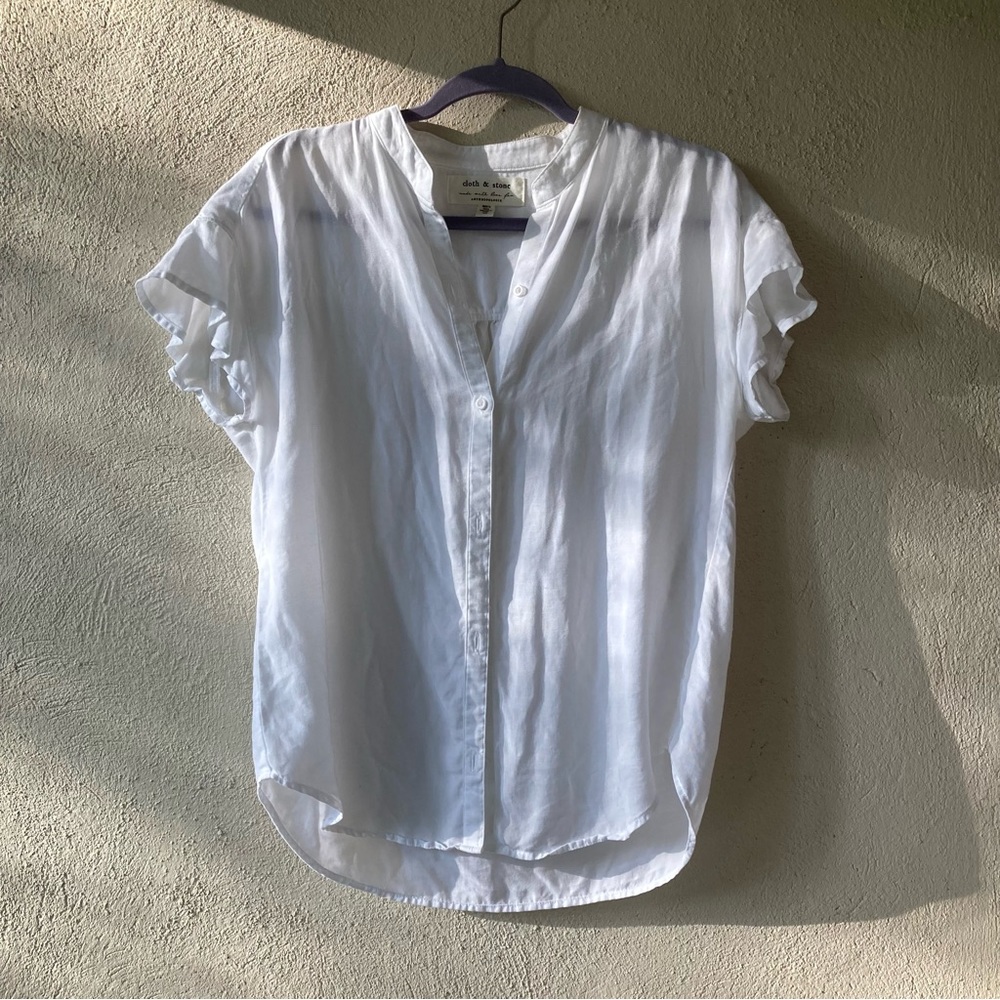 Anthropologie Cloth & Stone White ruffle top